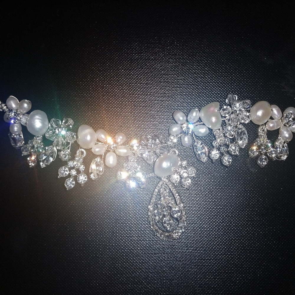 Mariell bridal set. BEAUTIFUL